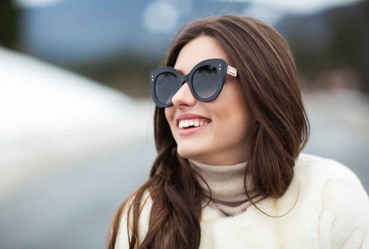 How to Style Sunglasses in Winter