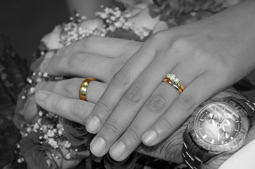 Wedding ceremony ring